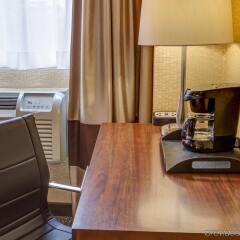Отель Comfort Inn США, Нью-Йорк - 1 отзыв об отеле, цены и фото номеров - забронировать отель Comfort Inn онлайн удобства в номере