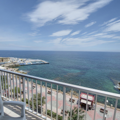 Отель Sliema Chalet Hotel Мальта, Слима - 4 отзыва об отеле, цены и фото номеров - забронировать отель Sliema Chalet Hotel онлайн балкон