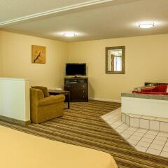 Отель Quality Inn Huntingburg комната для гостей фото 5