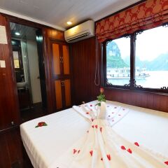 Отель Imperial Classic Cruise Halong спа фото 2