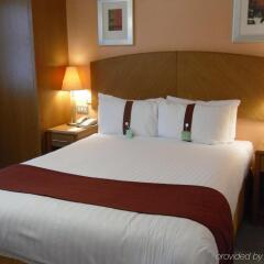Отель Holiday Inn Manchester West Солфорд комната для гостей фото 2