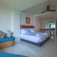 Отель Surin Beach Resort комната для гостей фото 4