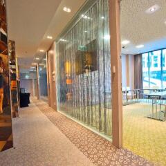 Sound Garden Hotel Airport интерьер отеля