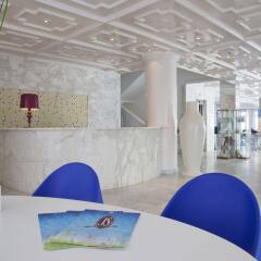 Hotel JS Can Picafort интерьер отеля