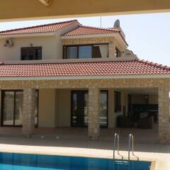 Отель Noufaro Luxury Villa комната для гостей