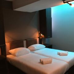 Отель Alfred Hotel Нидерланды, Амстердам - 4 отзыва об отеле, цены и фото номеров - забронировать отель Alfred Hotel онлайн комната для гостей фото 5