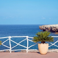 Отель Apartamentos Mar Blanca