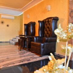 Отель Chateau-Hotel Trendafiloff Болгария, Димитровград - отзывы, цены и фото номеров - забронировать отель Chateau-Hotel Trendafiloff онлайн интерьер отеля фото 2