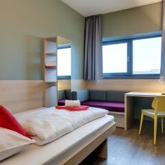 MEININGER Hotel Berlin Airport детские мероприятия фото 2