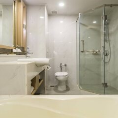 Отель Phuket Marriott Resort & Spa, Merlin Beach ванная фото 2