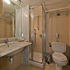 Отель Minos Hotel Греция, Ретимнон - отзывы, цены и фото номеров - забронировать отель Minos Hotel онлайн ванная фото 2