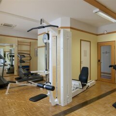 Отель Holiday Inn Helsinki - Vantaa Airport Финляндия, Вантаа - 9 отзывов об отеле, цены и фото номеров - забронировать отель Holiday Inn Helsinki - Vantaa Airport онлайн фитнесс-зал фото 2