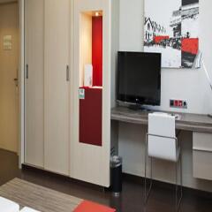 Отель ILUNION Barcelona 4* Стандартный номер с различными типами кроватей фото 36
