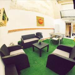 Отель Lollipop Flats City Center Petite Suite III интерьер отеля фото 2