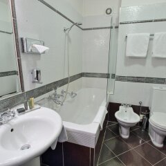 Hotel U Páva ванная