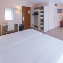GHT Balmes, Hotel, Aparthotel & SPLASH удобства в номере