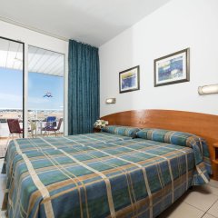 Отель Aparthotel Costa Encantada Испания, Льорет-де-Мар - 3 отзыва об отеле, цены и фото номеров - забронировать отель Aparthotel Costa Encantada онлайн комната для гостей фото 3