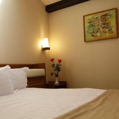 Bass Boutique Hotel сейф в номере