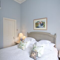 Отель A Place Like Home - Elegant flat in South Kensington Великобритания, Лондон - отзывы, цены и фото номеров - забронировать отель A Place Like Home - Elegant flat in South Kensington онлайн комната для гостей
