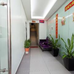 Отель ZEN Rooms Chinatown KL Малайзия, Куала-Лумпур - отзывы, цены и фото номеров - забронировать отель ZEN Rooms Chinatown KL онлайн интерьер отеля фото 3