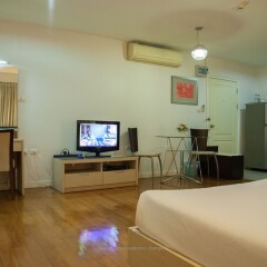 Отель Nara Suite Residence Бангкок фото 3