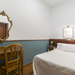 Отель Hostal La Vera комната для гостей фото 4