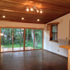 Отель Kamoshika cottage Hakuba Хакуба фитнесс-зал