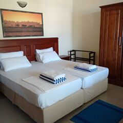 Отель Janishi Residencies комната для гостей фото 4