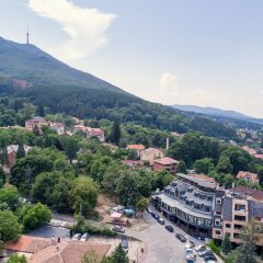 Отель All Seasons Residence Hotel Болгария, София - отзывы, цены и фото номеров - забронировать отель All Seasons Residence Hotel онлайн приотельная территория