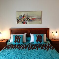 Отель Holiday Home Joan Julia сейф в номере