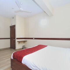 Отель OYO Rooms Opp KSRTC Depot Madikeri Coorg комната для гостей фото 3