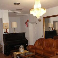 Отель Hostal Riesco комната для гостей