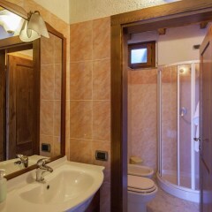 Отель Farmhouse Located in the Beautiful Aulla in Northern Tuscany Аулла фото 32