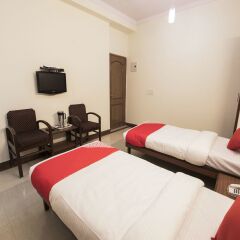 OYO 13643 Hotel Maharaja Palace комната для гостей