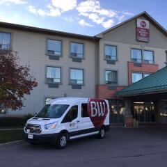 Отель Best Western Plus Travel Hotel Toronto Airport Канада, Торонто - отзывы, цены и фото номеров - забронировать отель Best Western Plus Travel Hotel Toronto Airport онлайн городской автобус