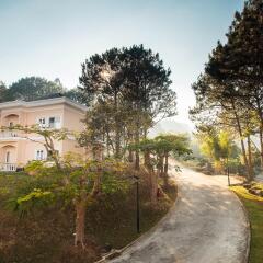 Отель Dalat Edensee Lake Resort & Spa Уорд 3