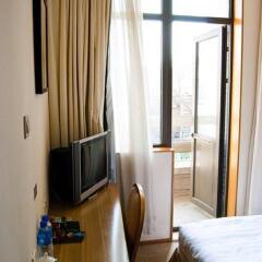 Отель Traveler Inn Huaqiao Beijing Hotel Китай, Пекин - 8 отзывов об отеле, цены и фото номеров - забронировать отель Traveler Inn Huaqiao Beijing Hotel онлайн удобства в номере фото 2