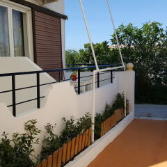 Отель Koukounari 2 Rooms парковка