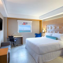 Отель Aloft Cancun Мексика, Канкун - 3 отзыва об отеле, цены и фото номеров - забронировать отель Aloft Cancun онлайн комната для гостей фото 5