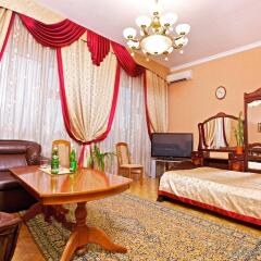 Гостиница Korona Krasnodar в Краснодаре 2 отзыва об отеле, цены и фото номеров - забронировать гостиницу Korona Krasnodar онлайн Краснодар комната для гостей фото 5