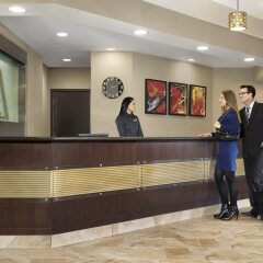 Отель Acclaim Hotel Calgary Airport Канада, Калгари - отзывы, цены и фото номеров - забронировать отель Acclaim Hotel Calgary Airport онлайн интерьер отеля