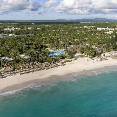 Отель Iberostar Bavaro Suites - All Inclusive Доминикана, Пунта Кана - 1 отзыв об отеле, цены и фото номеров - забронировать отель Iberostar Bavaro Suites - All Inclusive онлайн пляж фото 2