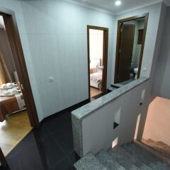 Апартаменты New House сейф в номере