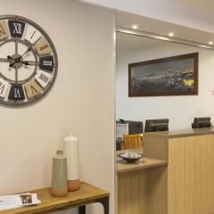 Отель Citadines Castellane Marseille интерьер отеля