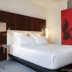 Отель Le Meridien Etoile Париж комната для гостей фото 4