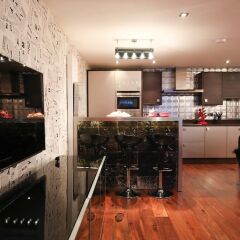 Отель Lovely 2 Bed Flat in Warren Street питание