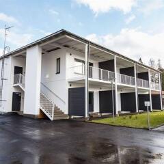 Апартаменты Forenom Apartments Vantaa Rajakylä парковка