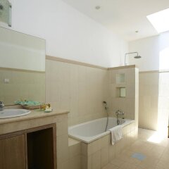 Artemis Villa and Hotel in Kuta, Indonesia from 88$, photos, reviews - zenhotels.com bathroom
