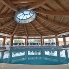 Отель db Seabank Resort and Spa бассейн фото 2