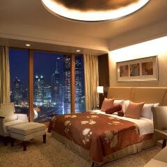 Отель Pudong Shangri-La East Shanghai комната для гостей